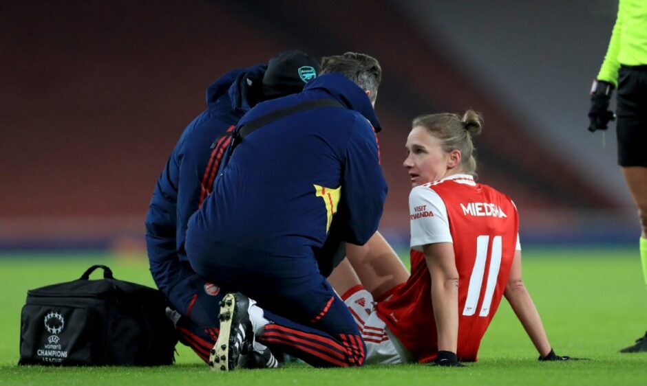Arsenal and Netherlands star Vivianne Miedema with an injury on the park