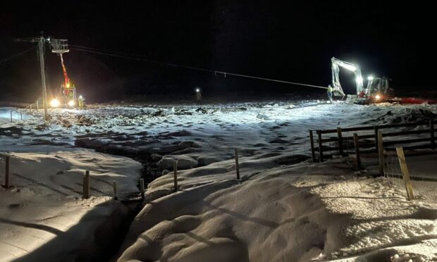 The final 118 homes in Shetland have had their power restored - nearly a week after heavy snow brought down the lines. Image: Brian Chittick/SSEN