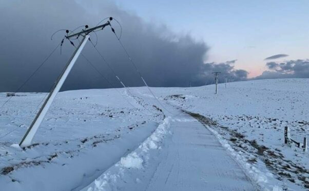 Power lines are down in Shetland. Image: SSEN.