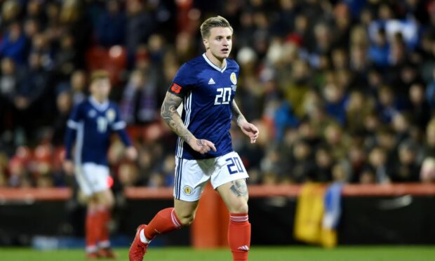 Jason Cummings in action for Scotland against Netherlands in 2017.
