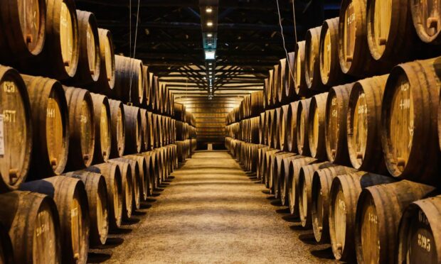 Aging whisky barrels