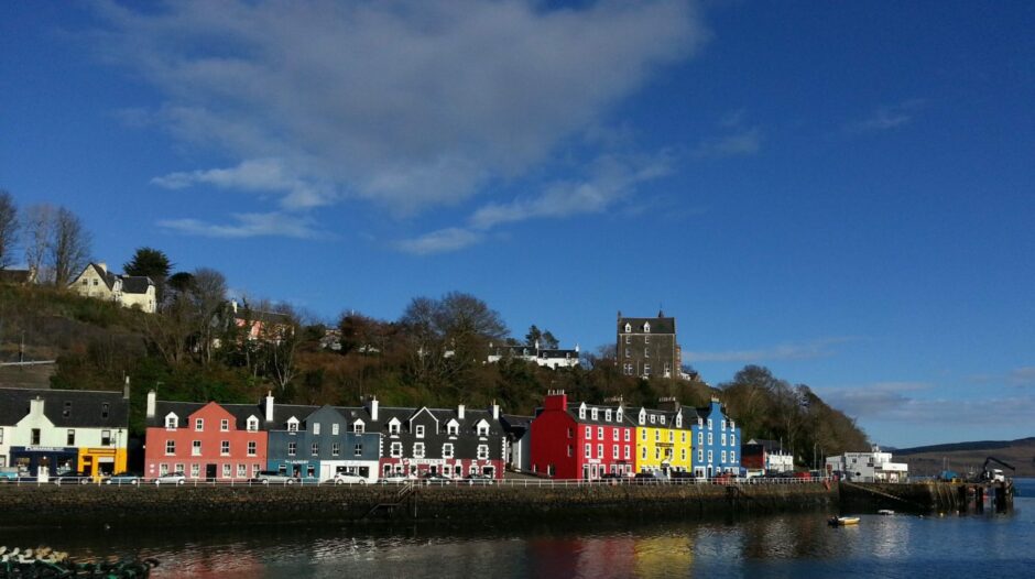 Tackle and Books in Tobermory pictured among the iconic colourful buildings.