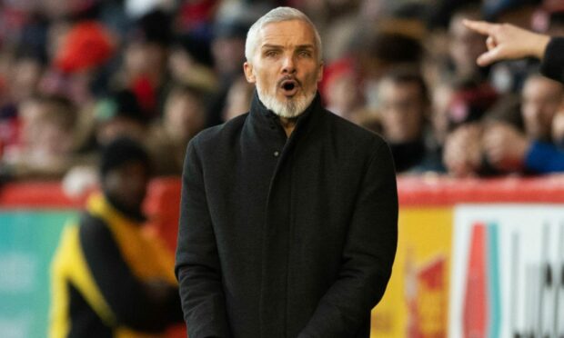 Aberdeen manager Jim Goodwin during the 0-0 draw with Ross County. Image: SNS