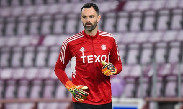 Aberdeen's Joe Lewis during the 5-0 loss at Hearts.  (Photo by Ross Parker / SNS Group)