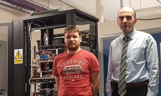 Left to right technician Richard Osborne & Professor Dragan Jovcic. Image: Scottish Enterprise