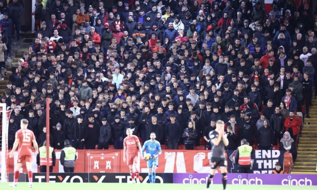Aberdeen fans during the match against St Mirren. Image: Shutterstock.