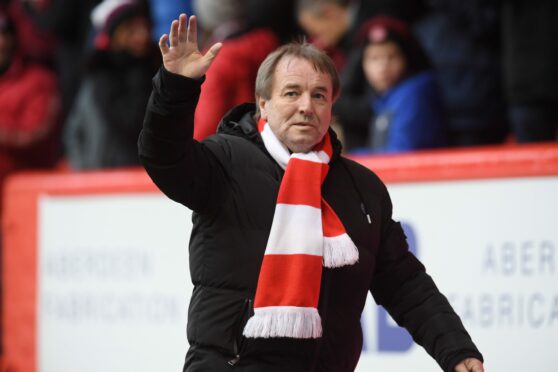 Aberdeen legend Frank McDougall made an emotional return to Pittodrie in February. Image: SNS
