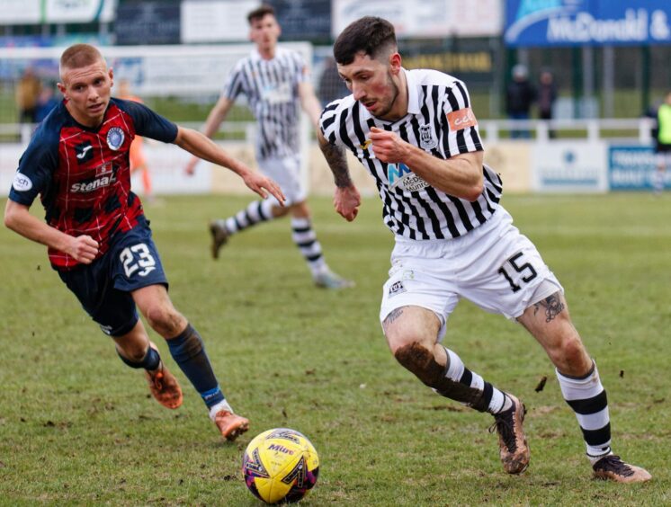 Mitch Taylor in action for Elgin City.
