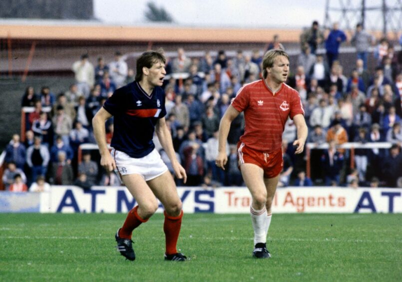Frank McDougall in action for Aberdeen