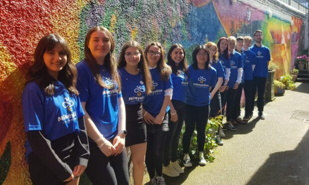 Youth champions from Millburn Academy, Inverness showing their support for Mikeysline. Image: Mikeysline.