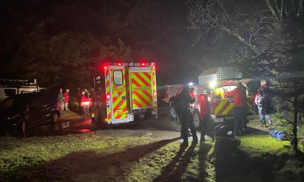 15 members of Oban MRT rescued an experienced mountain biker at Barcaldine Forest on Tuesday evening. Image: Oban MRT.