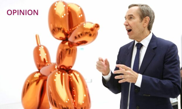 US artist, Jeff Koons, with one of his (undestroyed) Balloon Dog sculptures (Image: Balkis Press/ABACA/Shutterstock)