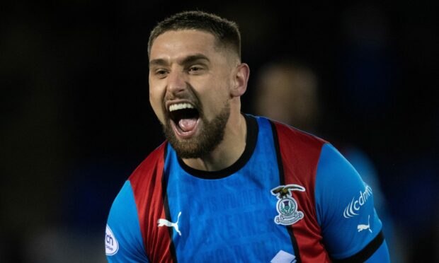 Caley Jags centre half Robbie Deas is after three points at Morton this weekend. Image: Mark Scates/SNS Group