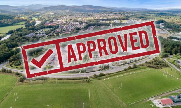 Plans for a new Banchory retail park have been approved