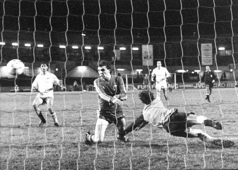 Real Madrid's Agustin comes for the ball too late and Aberdeen's John Hewitt heads home the Dons' extra-time European Cup Winners' Cup final winner.