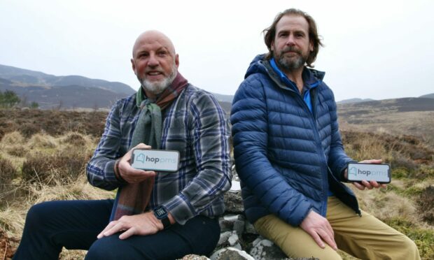co-founders of Hop, Richard Drummond (left) and Jon Erasmus (right)