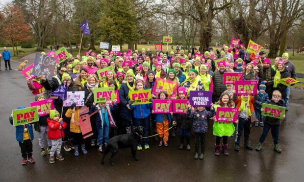 Teachers striking at Hazlehead Park in Aberdeen. Image: Kath Flannery / DC Thomson