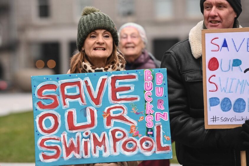 The SNP and Liberal Democrat council has faced backlash over plans to close libraries and a swimming pool. Image: Darrell Benns/DC Thomson.