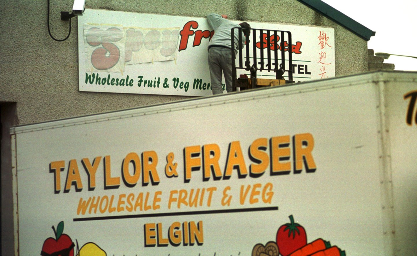 A van from Nat Fraser's fruit and veg company. Image: DC Thomson.