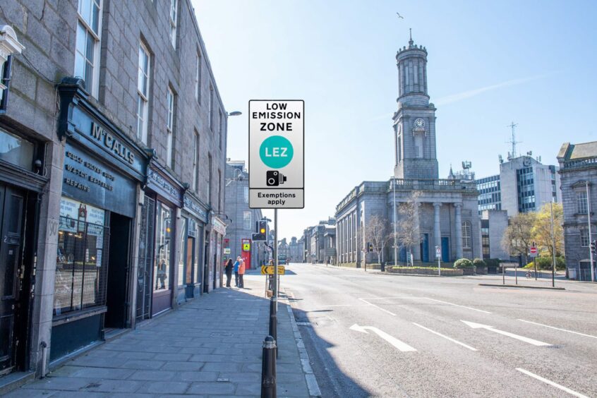 An artist's impression of what the upcoming LEZ signage could look like on King Street in Aberdeen