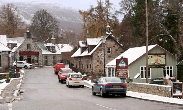 Rural communities including Braemar will see a return to colder weather this week. Image: Darrell Benns / DC Thomson.