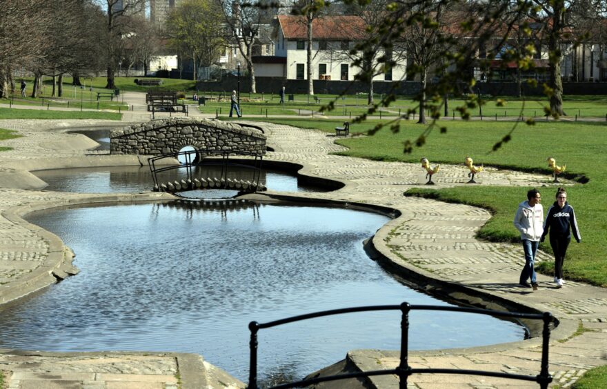 The ponds in Westburn Park