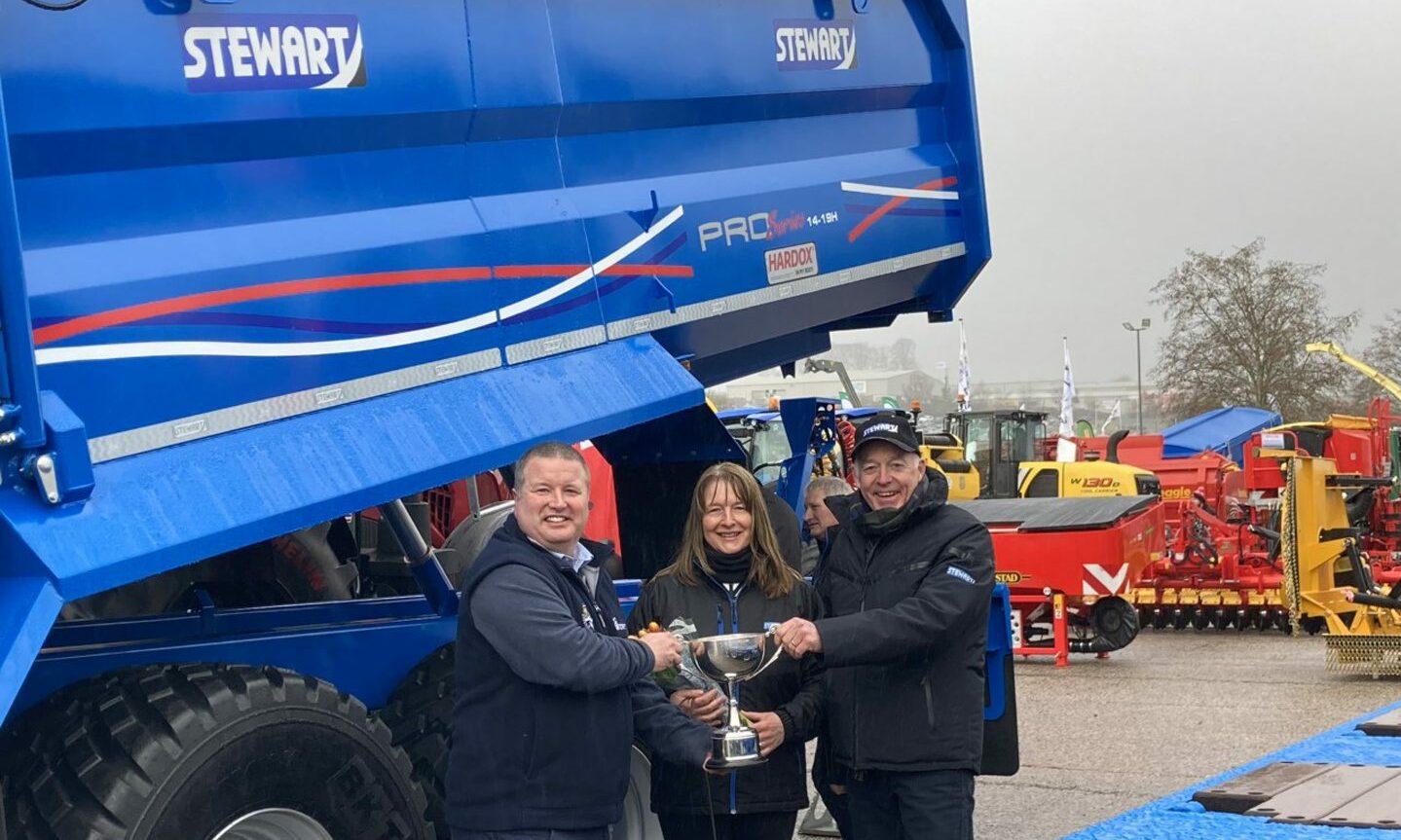 Aberdeenshire couple receive RNCI award