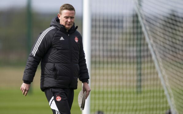Aberdeen manager Barry Robson during a training session at Cormack Park. Image: SNS.