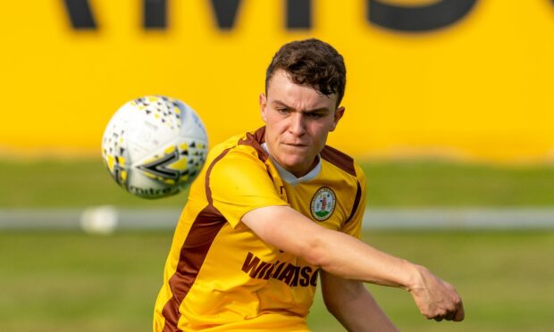 Forres defender Ruari Fraser has extended his contract