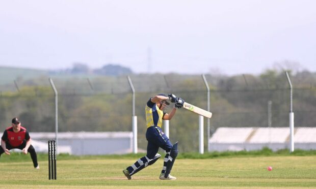 Du Preez Stander in action for Stoneywood-Dyce. Image: Darrell Benns/DC Thomson