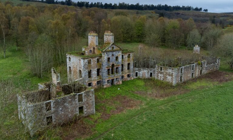 Wardhouse Estate: Fresh interest in abandoned Insch mansion