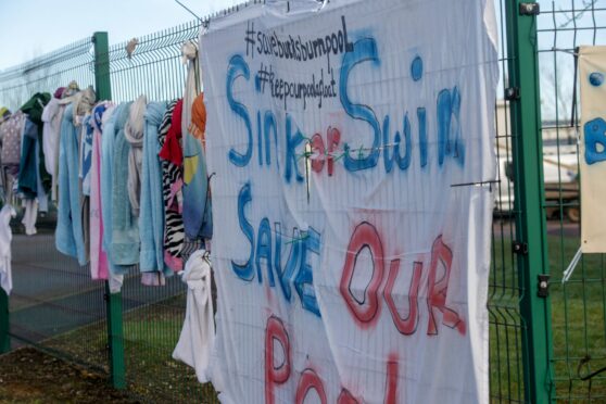 Swimming pool aberdeen closure was highlighted by protestors putting banners up like th eone in this picture.