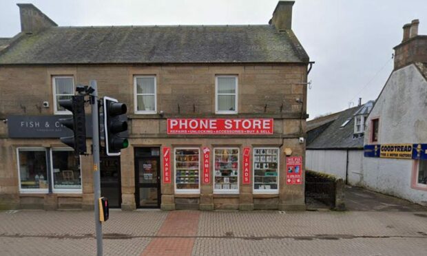 The Alness Phone Store has been the scene of repeated vape thefts. Image: Google Maps.