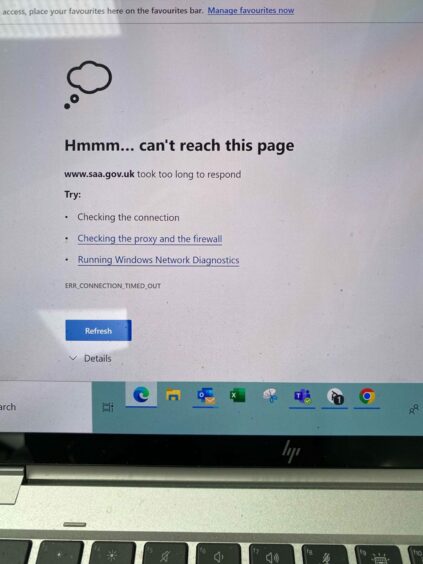 Crashed website on computer screen