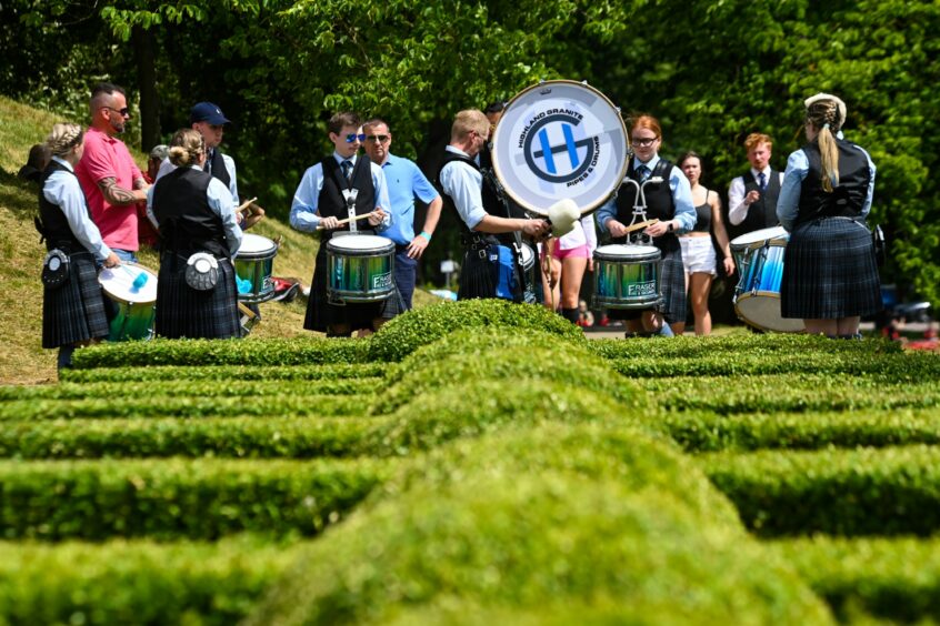 Pipe band warming up.