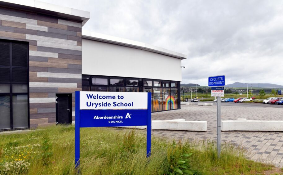 Uryside School building.
