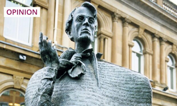 A statue of the poet William Butler Yeats in Sligo, Ireland (Image: Pft/Shutterstock)