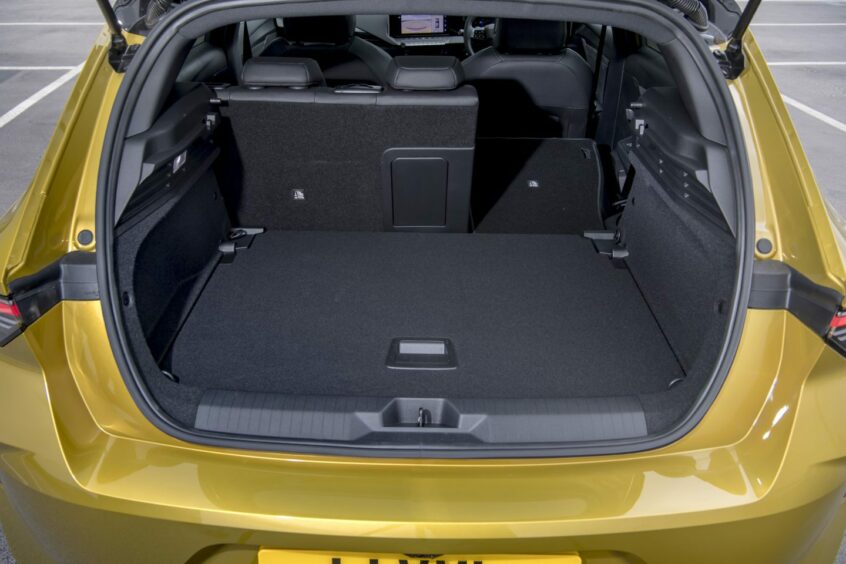 View of spacious boot of Vauxhall Astra.