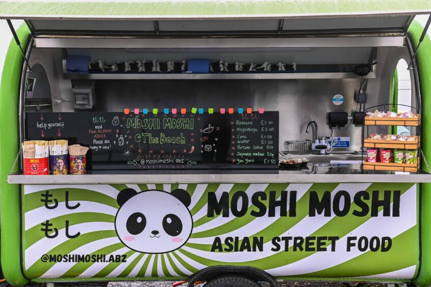 Front of Moshi Moshi food truck.