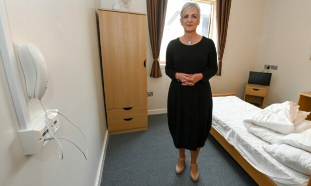 Justice Secretary Angela Constance Inside one of the rooms for prisoners preparing for release from HMP Grampian. Image: Kenny Elrick/DC Thomson.