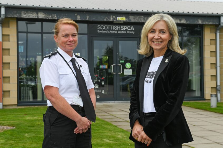 Scottish SPCA Inspector, Fiona McKenzie and SSPCA chief executive Kirsteen Campbell 