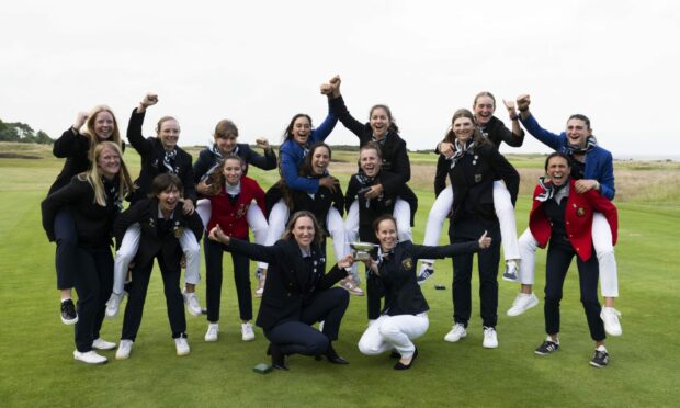 The Continent of Europe team celebrate at Royal Dornoch. Image: R&A.