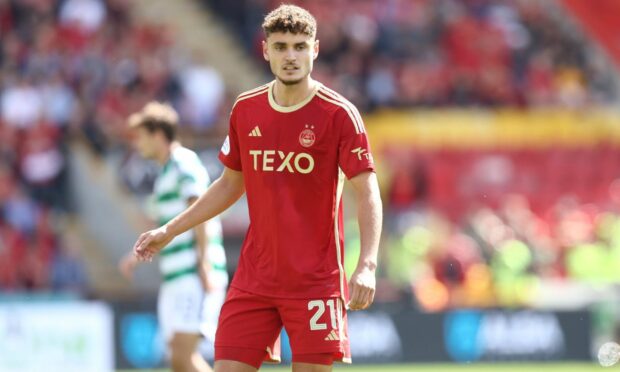 Aberdeen midfielder Dante Polvara in action against Celtic. Image: Shutterstock.