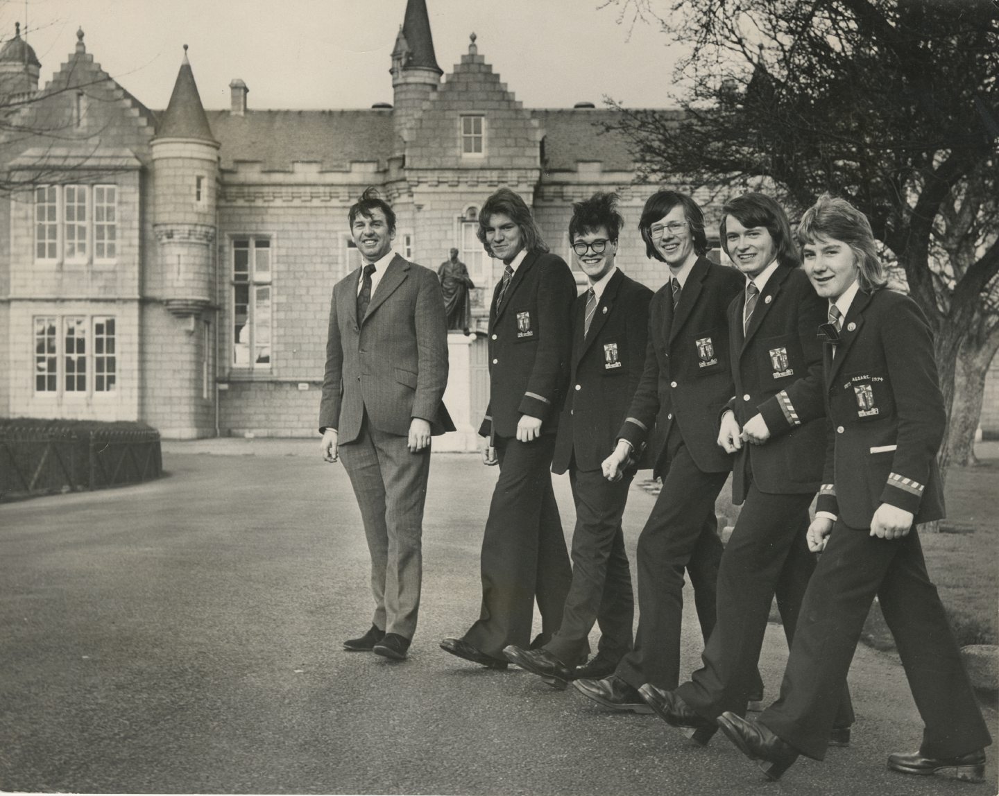 Group of pupils competing for young Scientists of the Year 1975.
