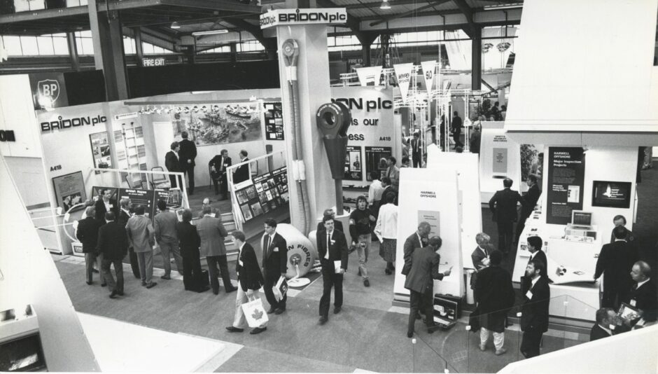 6 September 1989: A general view of one corner of the Offshore Exhibition.