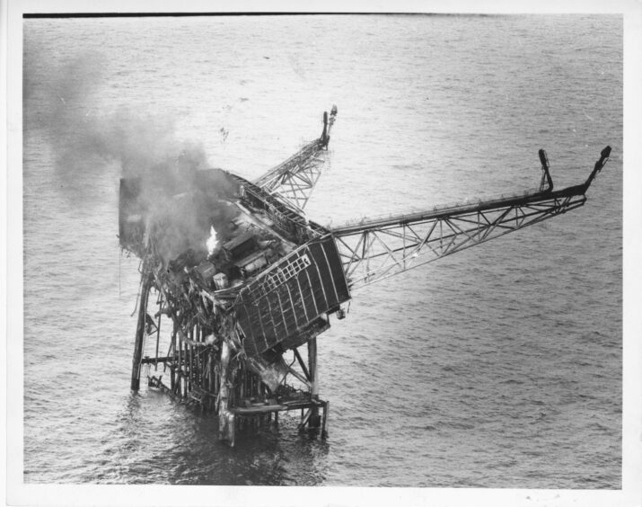 The Piper Alpha platform was left in a state of devastation.