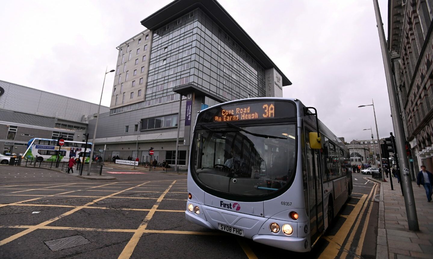 First Bus could look at lowering ticket prices if the Aberdeen bus gates are a success. Image: Darrell Benns/DC Thomson