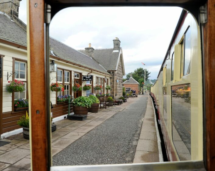 Local attractions include the Strathspey Railway, with a station at Boat of Garten.