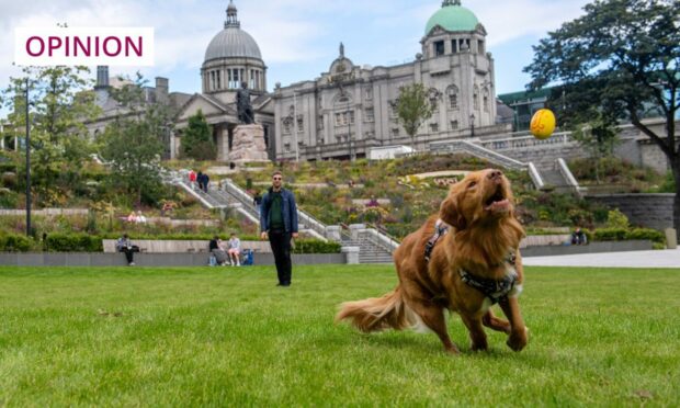Two and four-legged Aberdeen residents have been making the most of Union Terrace Gardens. Image: Kath Flannery/DC Thomson