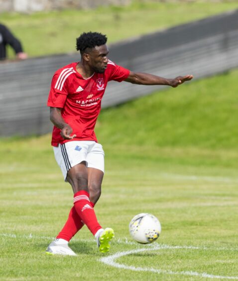 Nairn County's new signing Horace Ormsby in action for Derveonale 